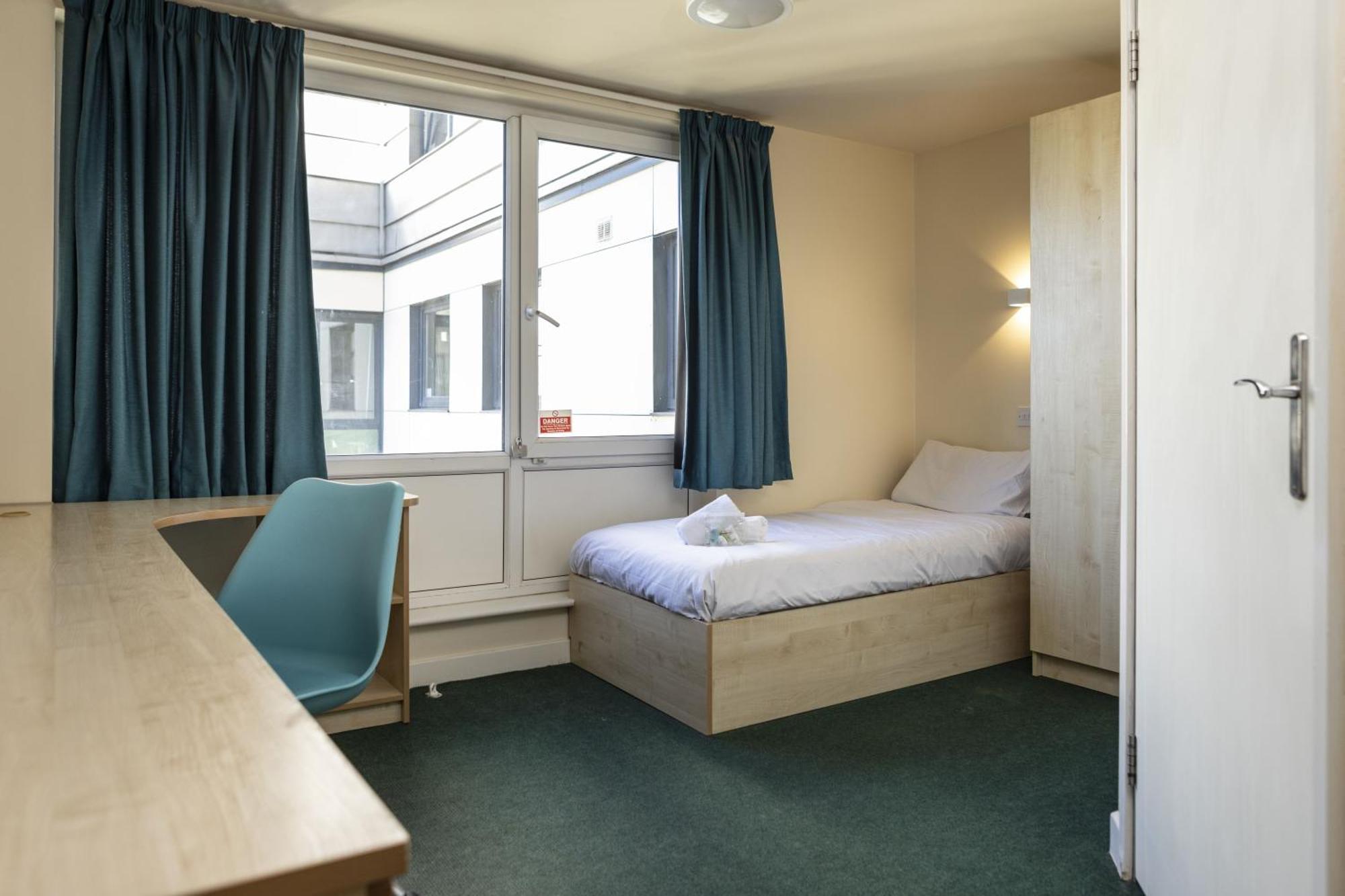 Burley Road Aparthotel Leeds (West Yorkshire)